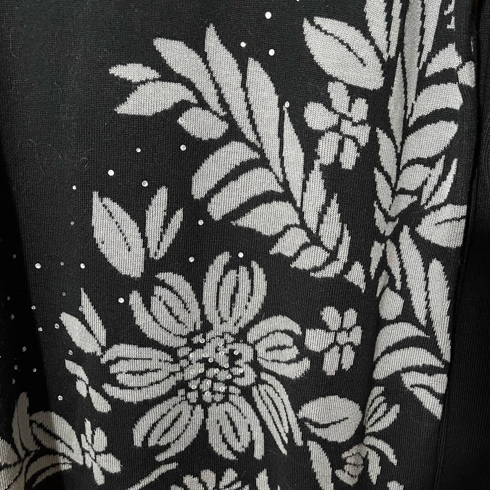 Floral Black and Gray Women's Sweater
